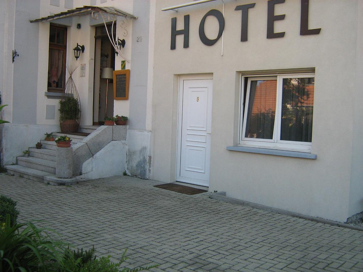 Hostellerie La Boheme Roppenheim Exteriör bild
